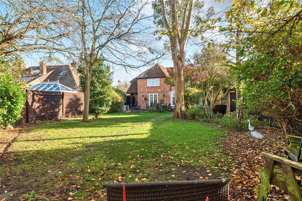 Property photo 3 of 32 Picture No. 06