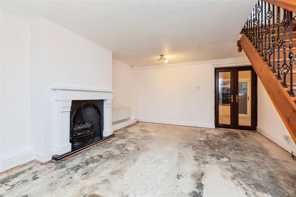 Property photo 2 of 16 Picture No. 01