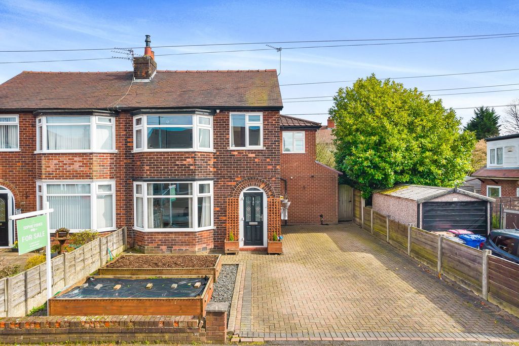 Property photo 1 of 41