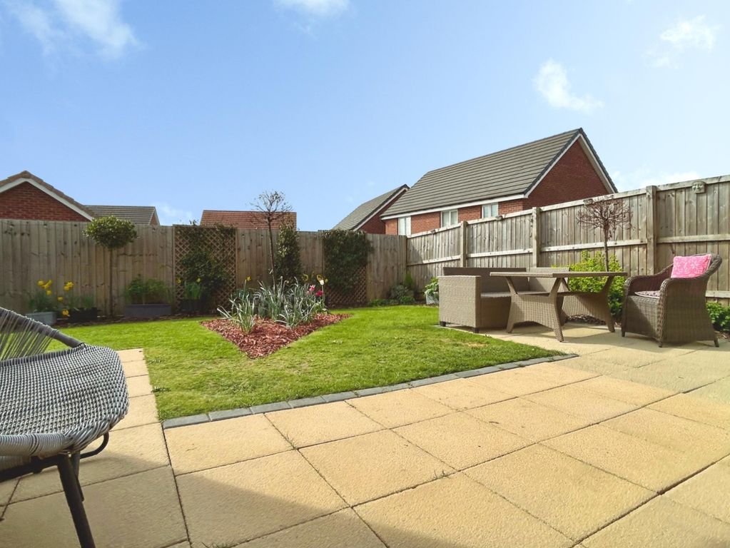 Property photo 3 of 25 Pbox-Img.Jpg