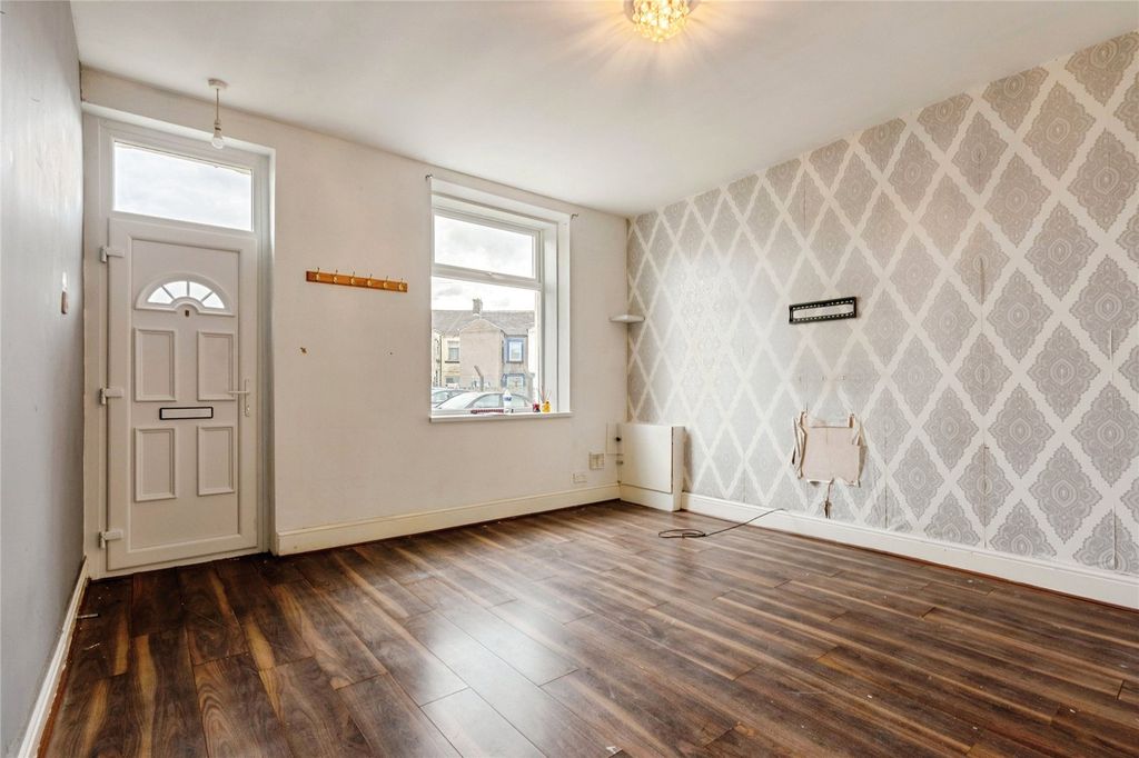 Property photo 3 of 14 Picture No. 19