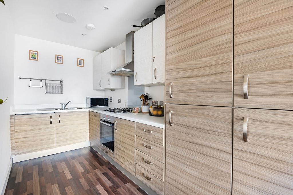 Property photo 2 of 15 Kitchen