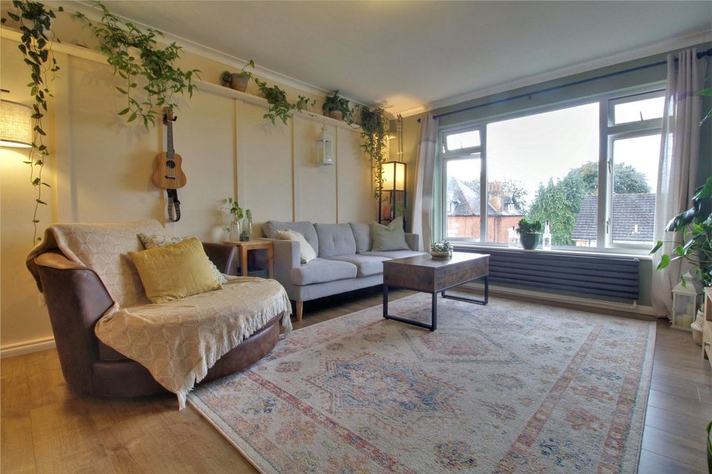 Property photo 2 of 10 Picture No. 02