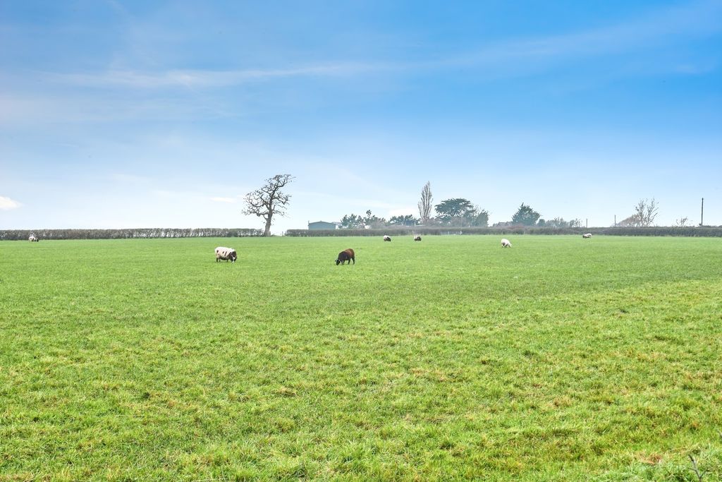 Property photo 2 of 15 Countryside Views