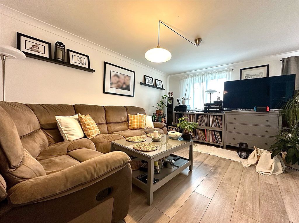 Property photo 3 of 20 Picture No. 16