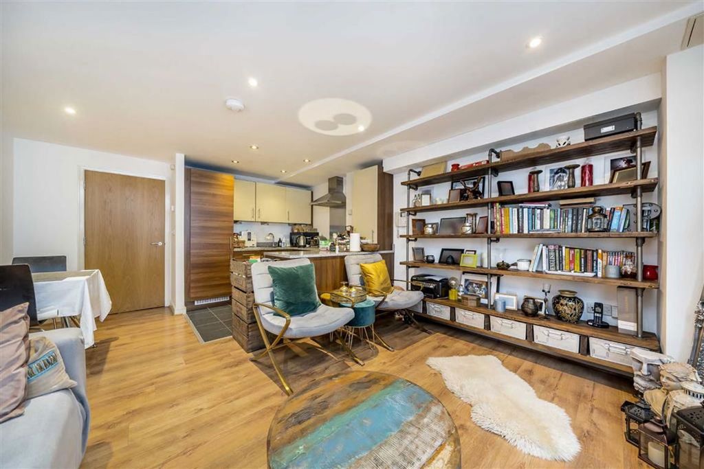 Property photo 3 of 7