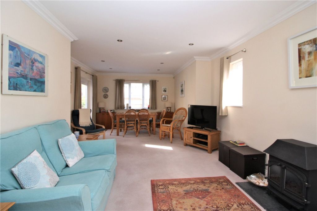 Property photo 2 of 14 Picture No. 07