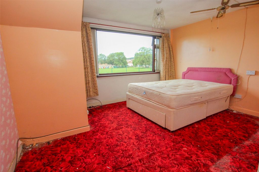 Property photo 3 of 17 Picture No. 49