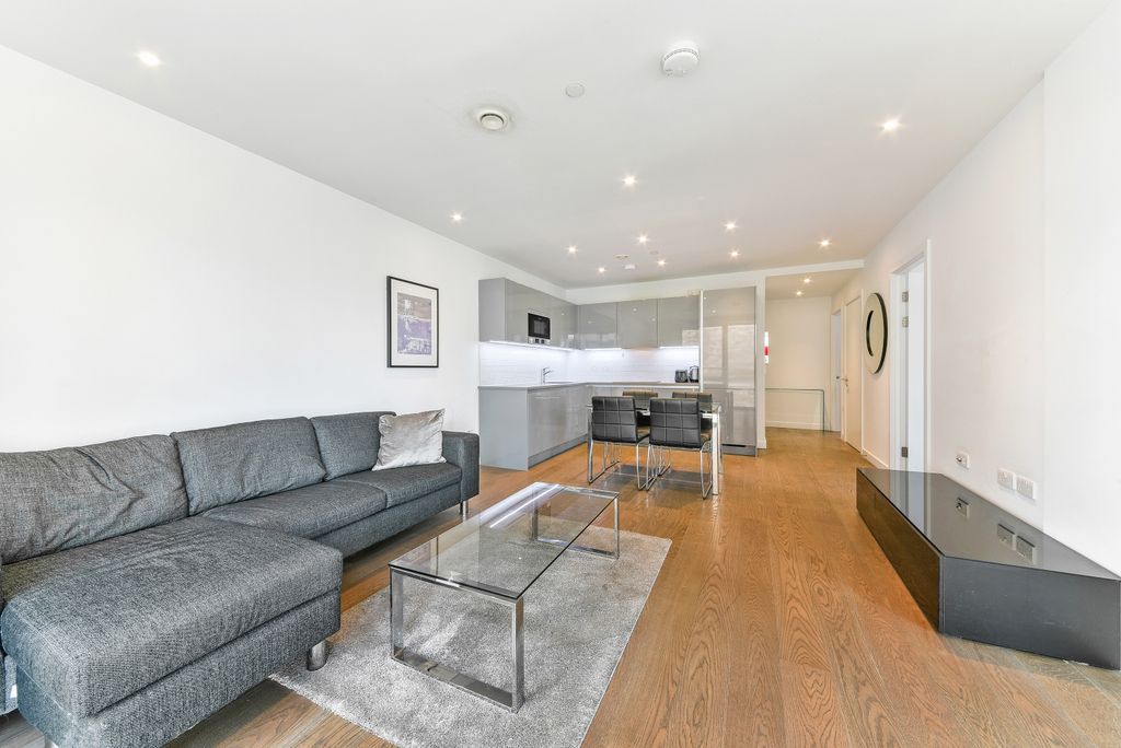 Property photo 3 of 7