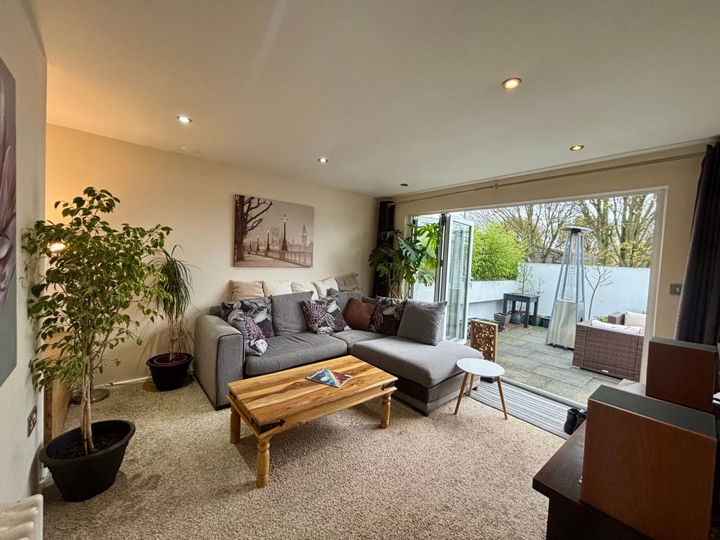 Property photo 1 of 24 Photograph