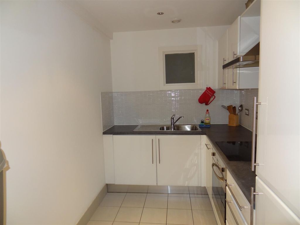 Property photo 2 of 5 Kitchen.Jpg