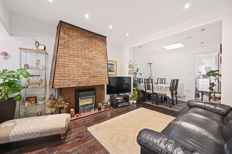 Property photo 3 of 13 Photo 11