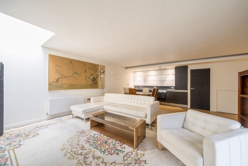 Property photo 3 of 15 Picture No. 17