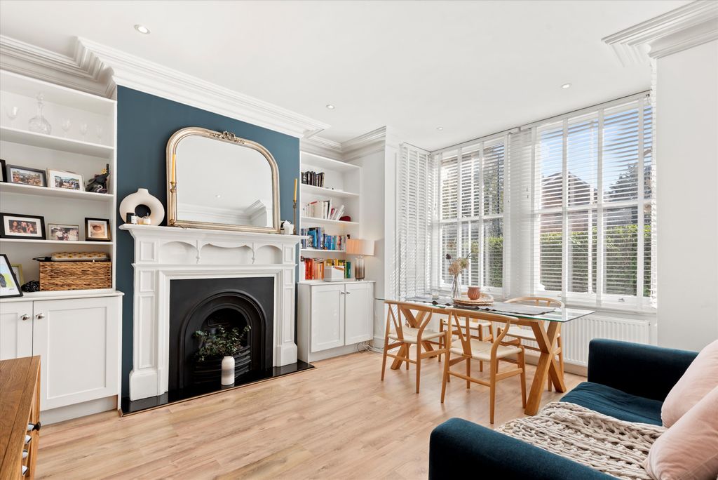 Property photo 2 of 13 Image