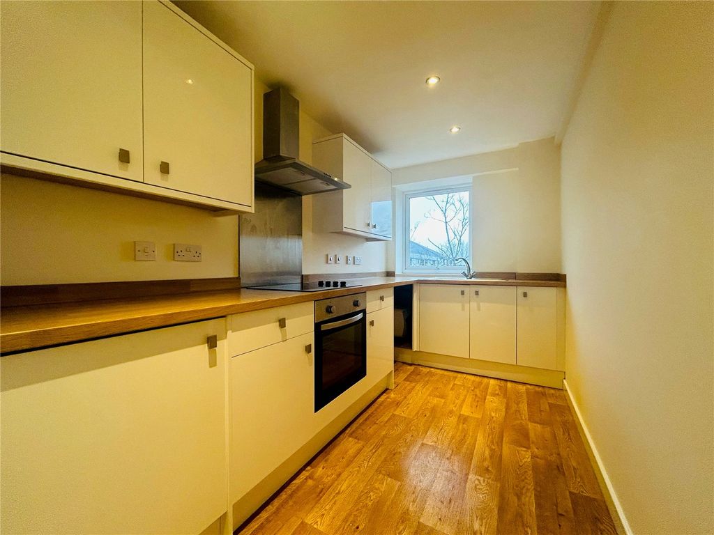 Property photo 2 of 8 Picture No. 06