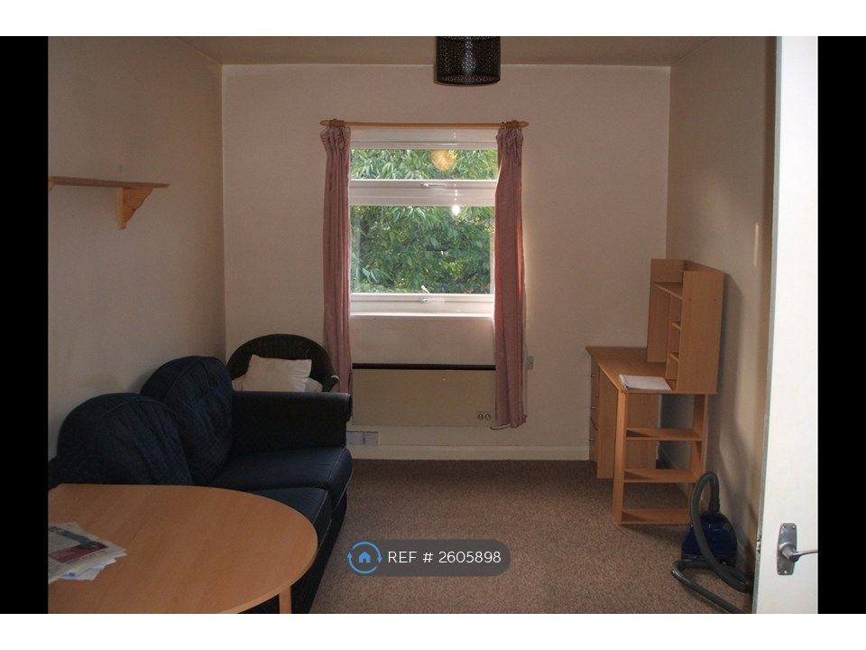 Property photo 2 of 4