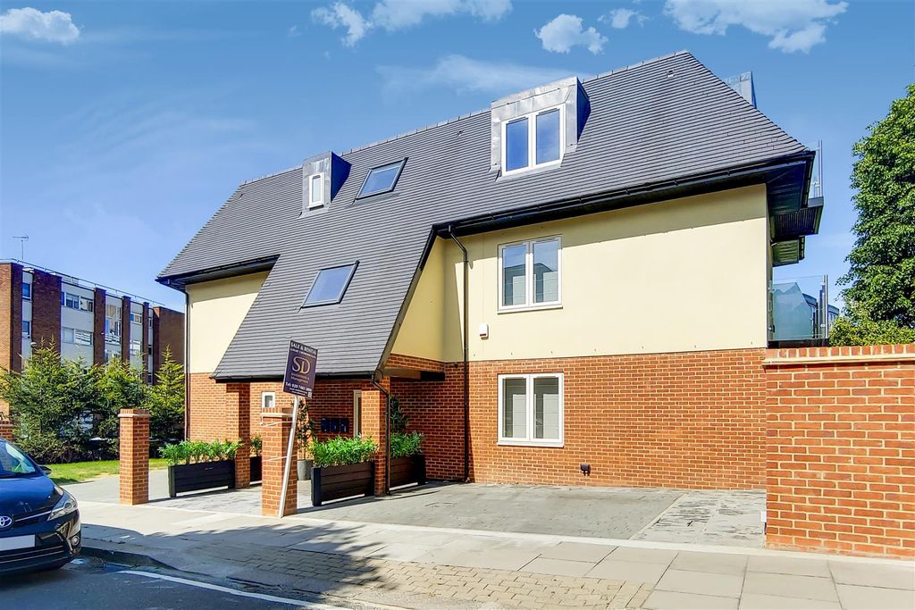 Property photo 2 of 15 0_Exterior-0.Jpg