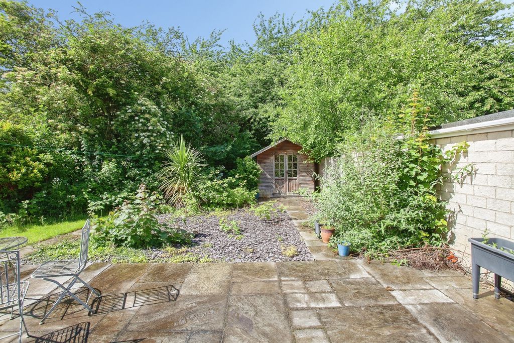 Property photo 3 of 20 Pbox-Img.Jpg