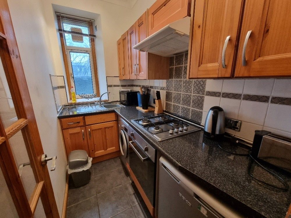 Property photo 3 of 5 Kitchen