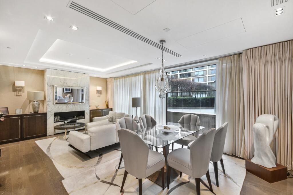 Property photo 1 of 10 Reception Room/Dining Area