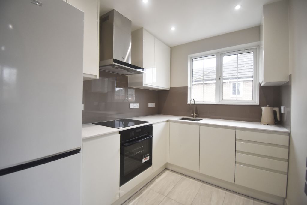 Property photo 2 of 11 Photo 2