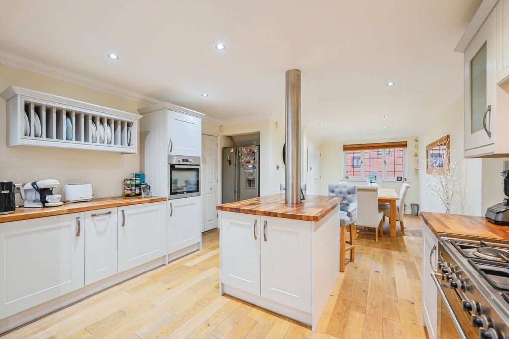 Property photo 3 of 20 Kitchen To Dining