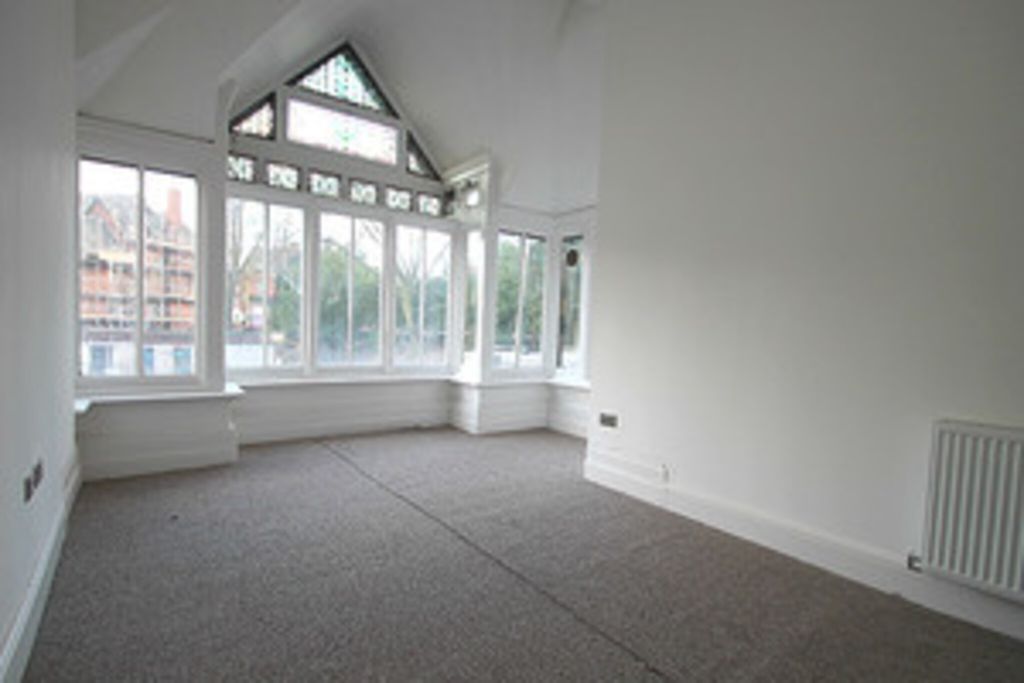 Property photo 1 of 3