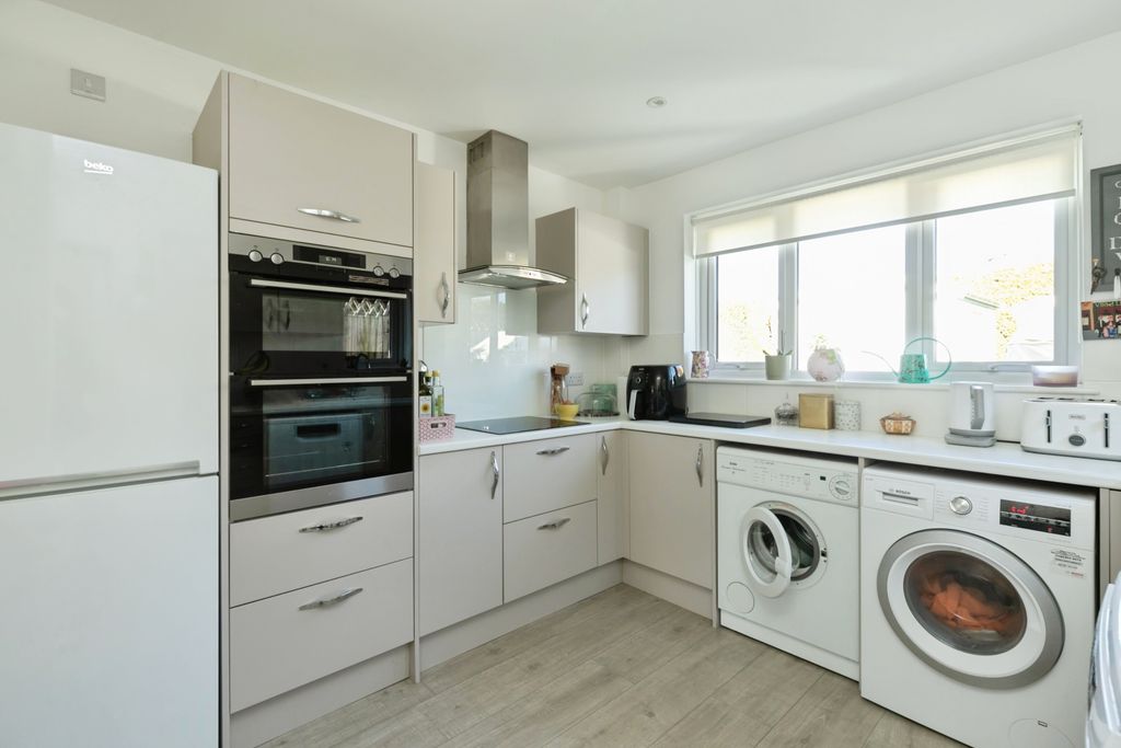 Property photo 3 of 25 Photo #3