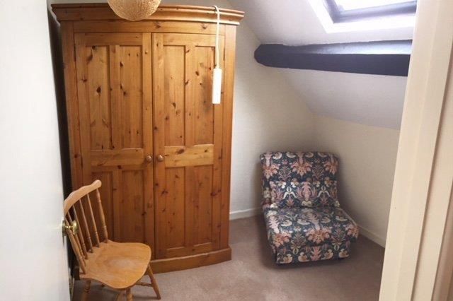 Property photo 3 of 7 Bedroom..Jpg