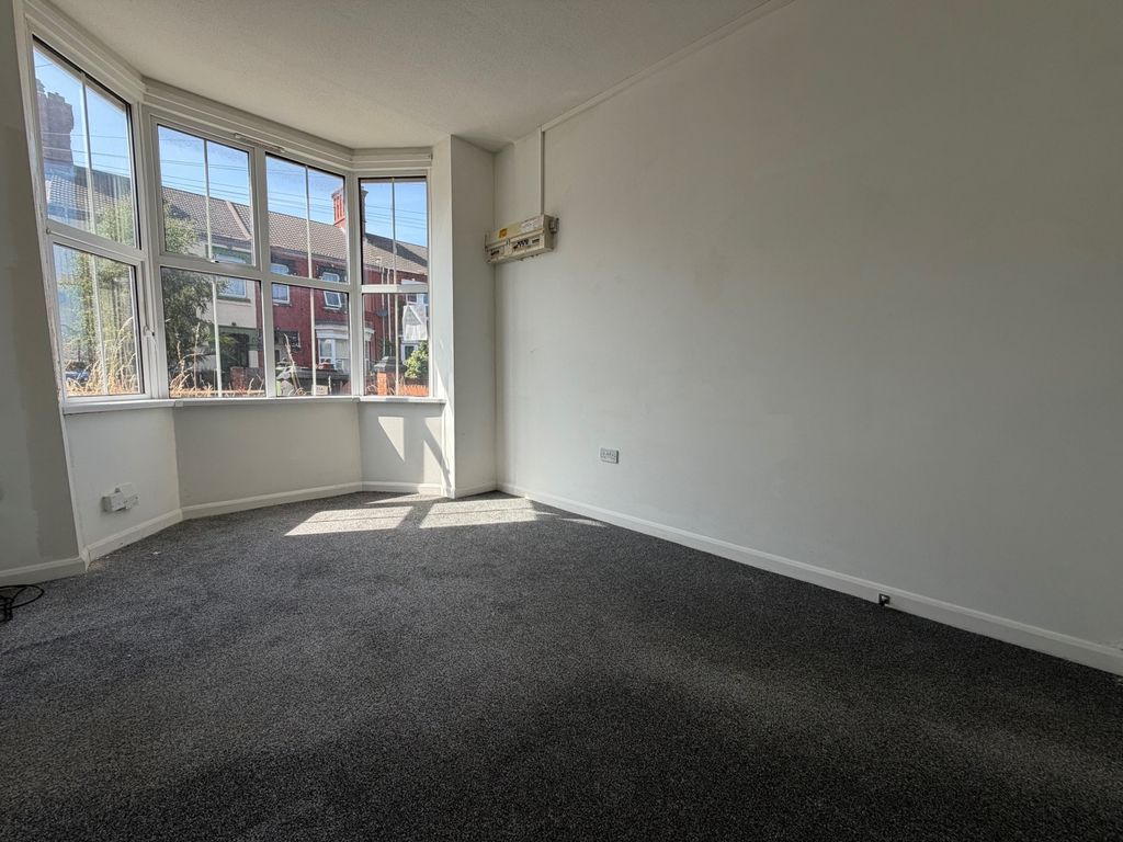 Property photo 3 of 10 Ppp