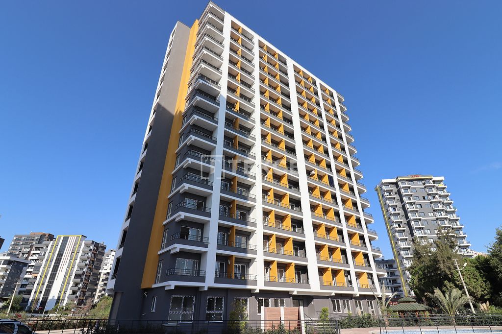 Property photo 1 of 37