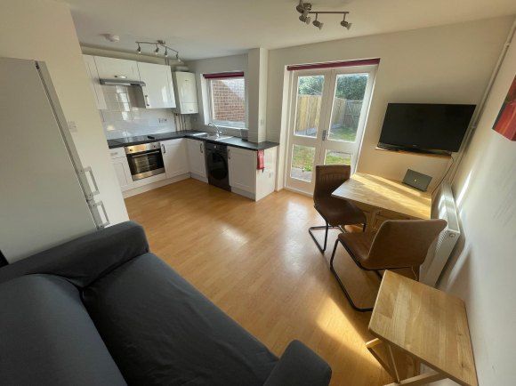 Property photo 3 of 12 Reception.Jpg