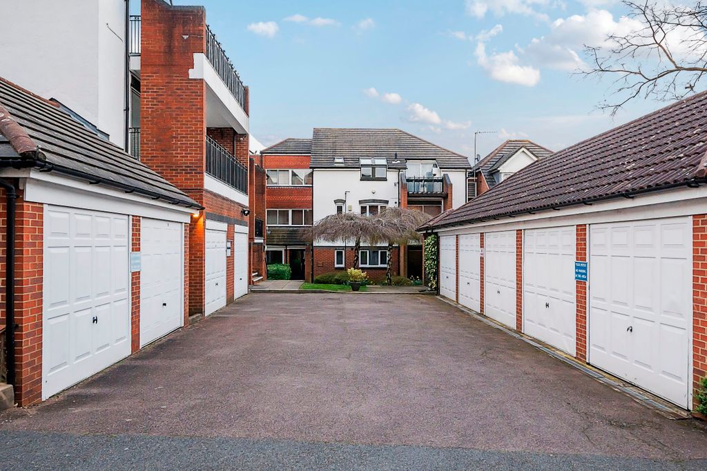 Property photo 2 of 2