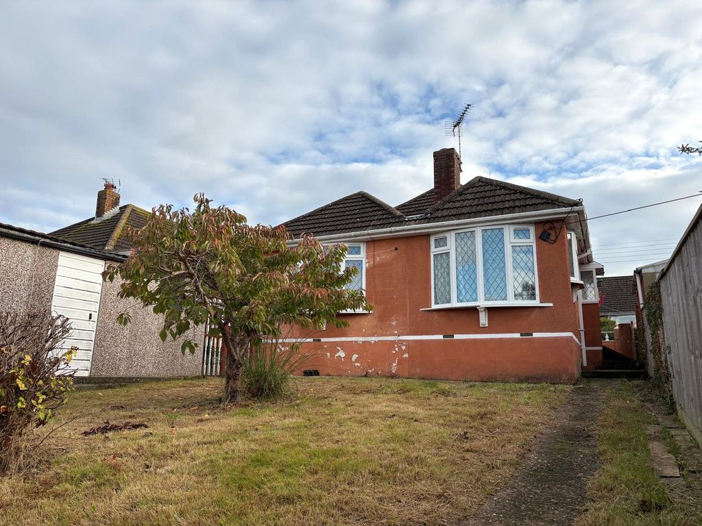 Property photo 2 of 10 Picture No. 04