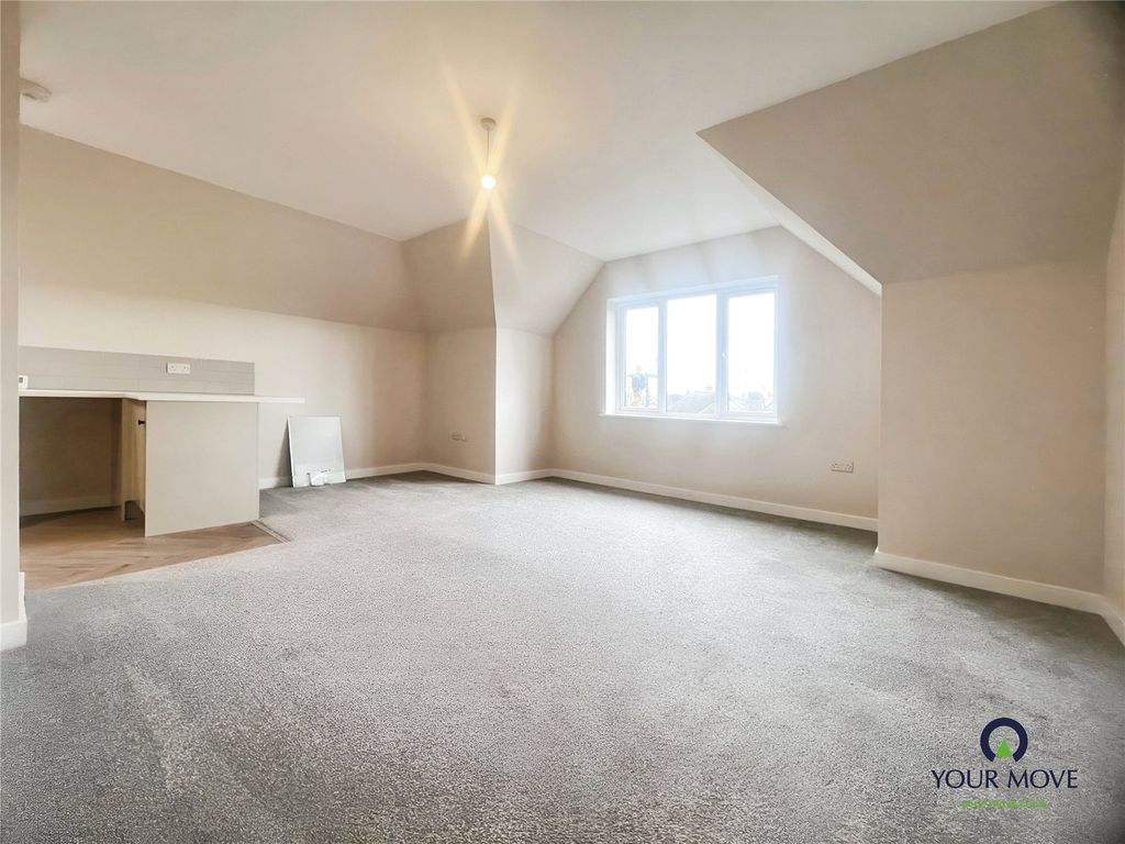 Property photo 2 of 10 Picture No. 28