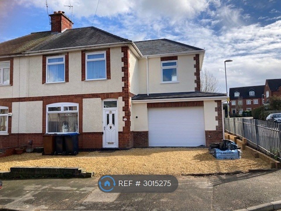 Property photo 1 of 13 Front Of House Driver & Garage