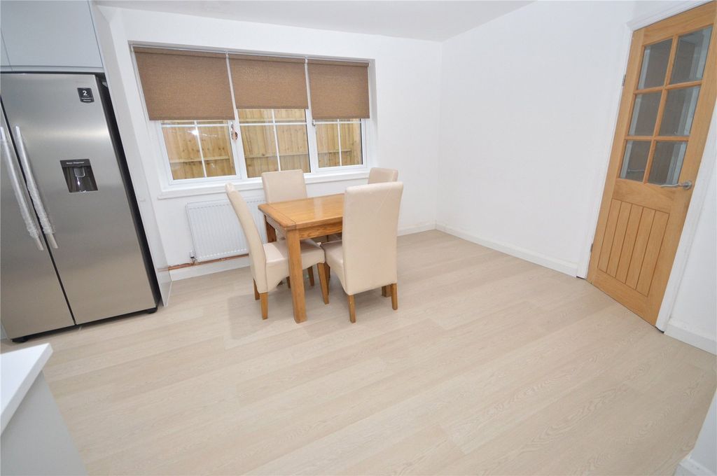 Property photo 3 of 12 Picture No. 03