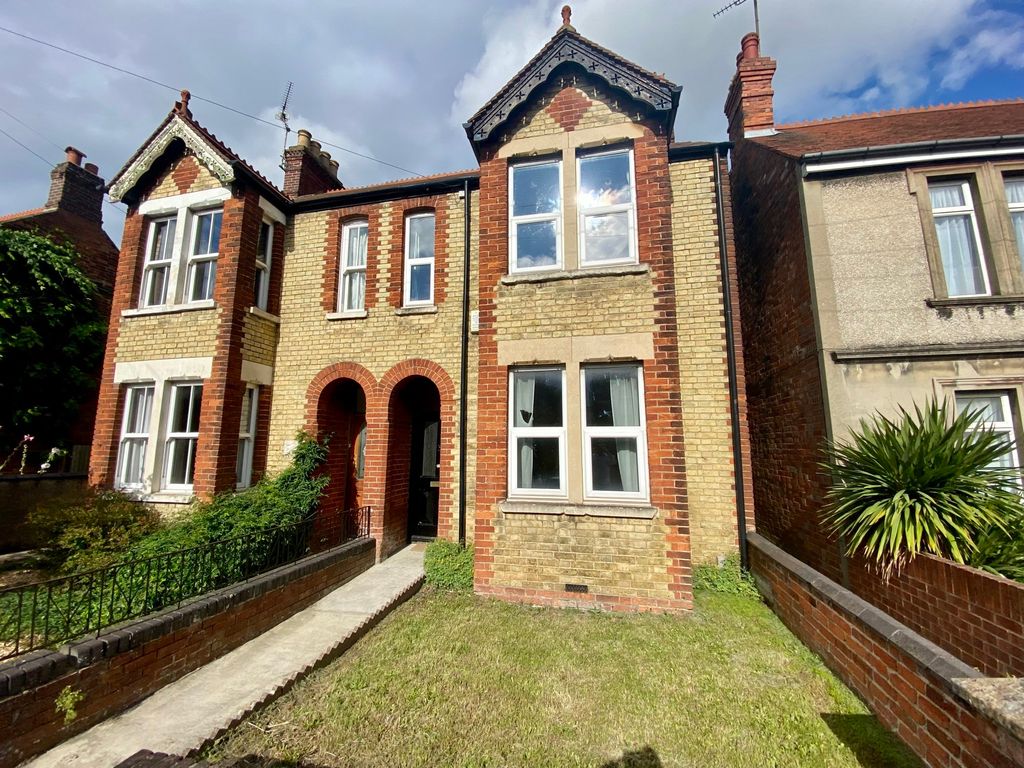 Property photo 1 of 12 Main