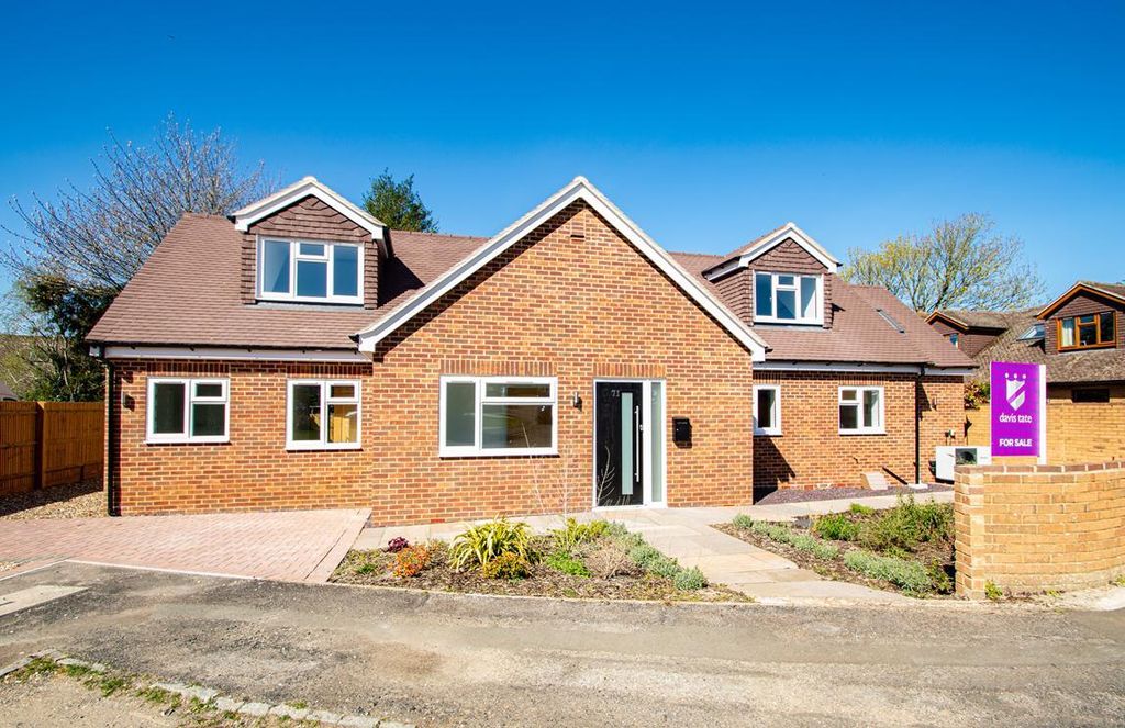 Property photo 1 of 17 Picture No. 25