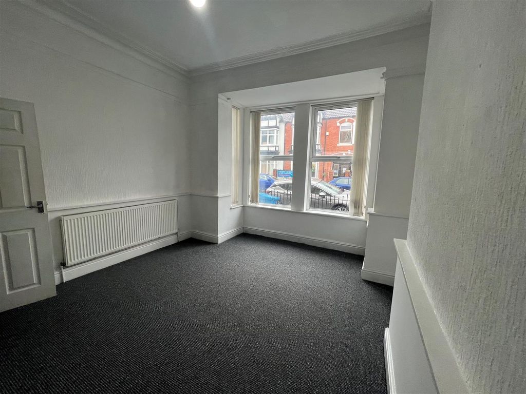 Property photo 2 of 6 S2.Jpg