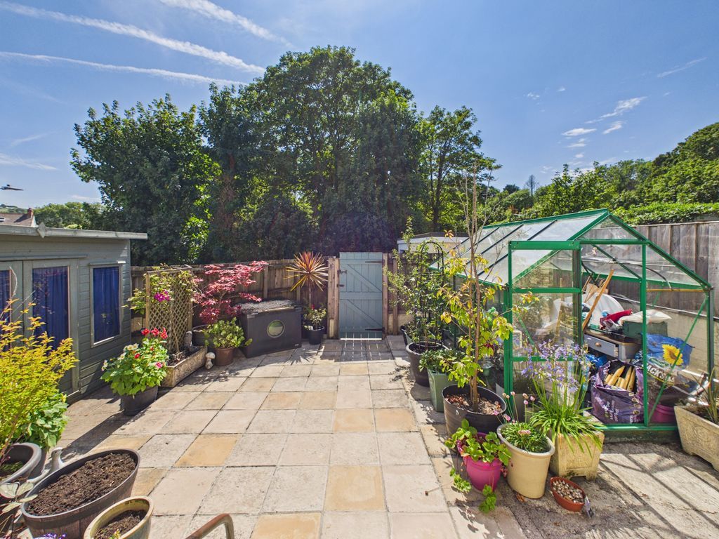 Property photo 1 of 10 Garden