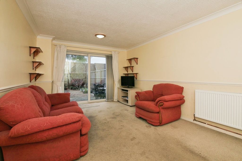 Property photo 3 of 10