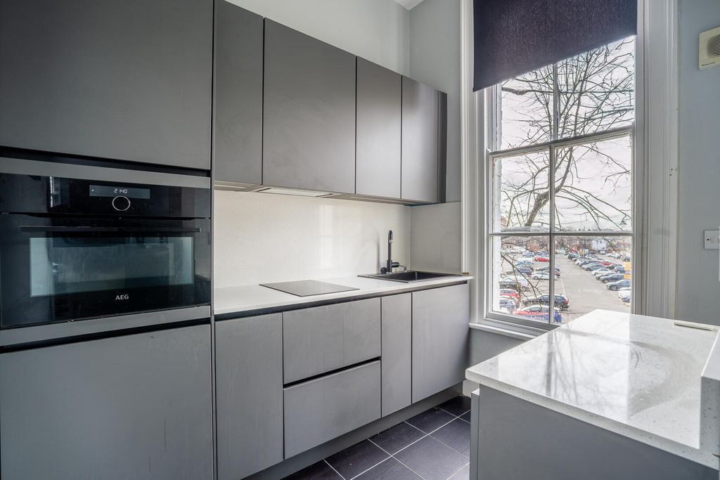 Property photo 2 of 11 Kitchen