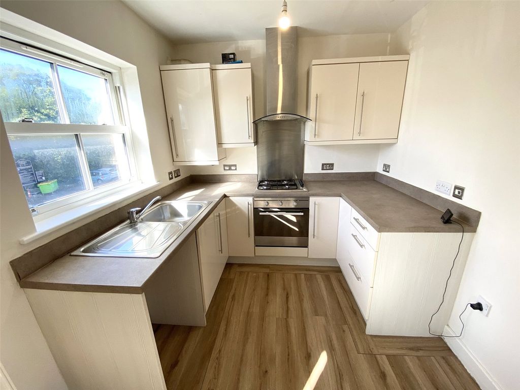 Property photo 3 of 17 Picture No. 05