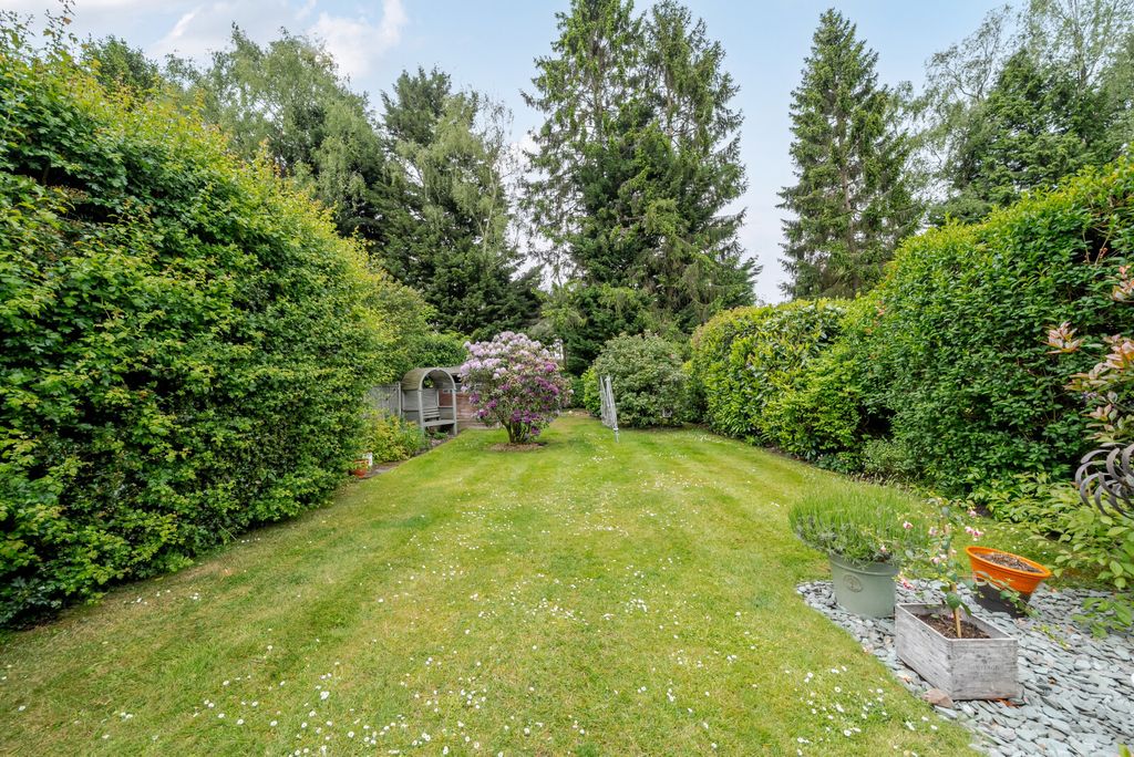 Property photo 3 of 15 1464430-3-6A0c738...