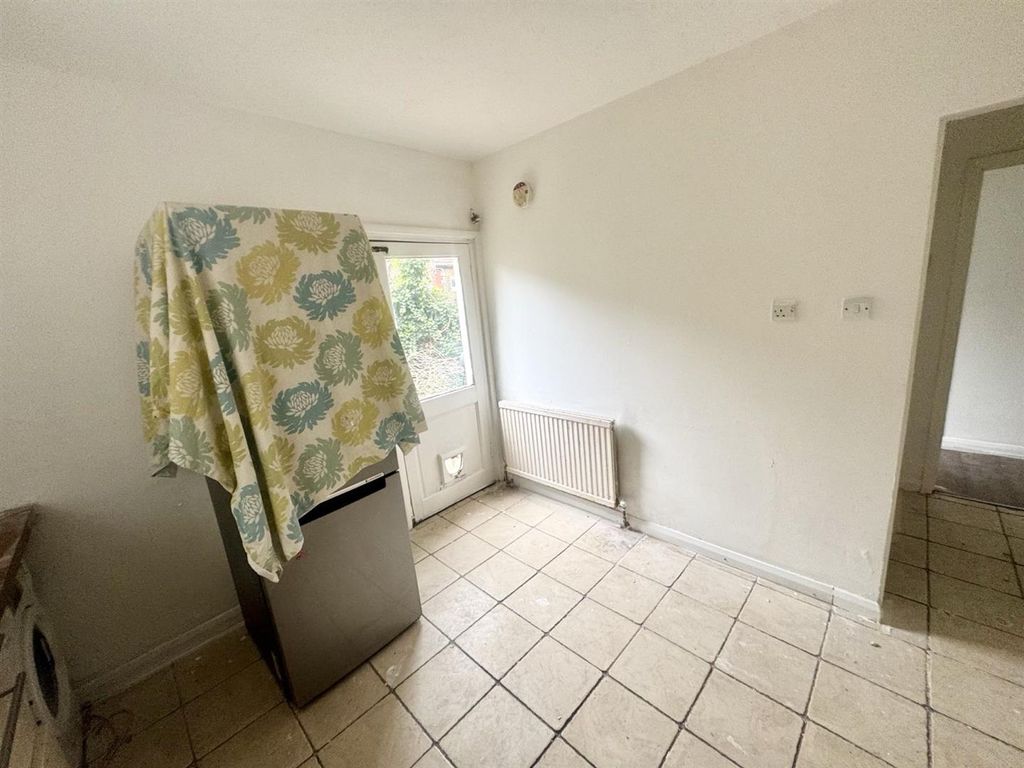 Property photo 2 of 11 Img_4933.Jpg