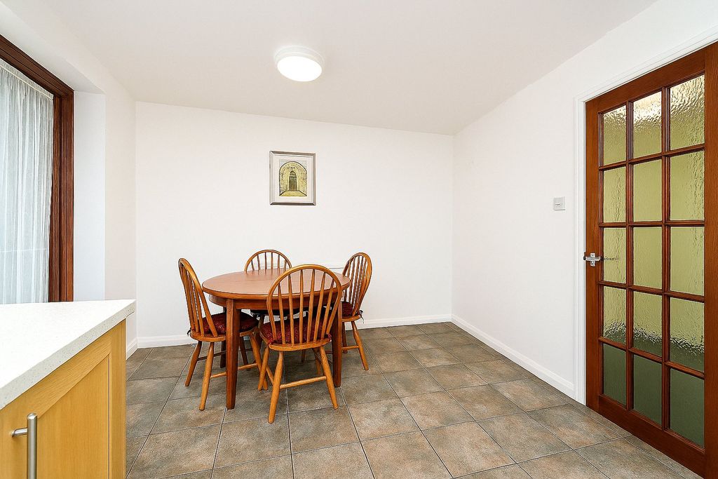 Property photo 3 of 13 Picture No. 37