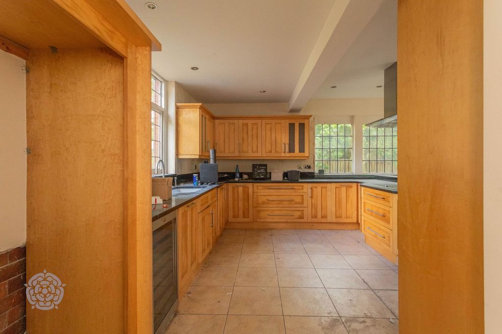 Additional image 7 of 5 bed detached house for saleChorley New Road, Bolton BL1