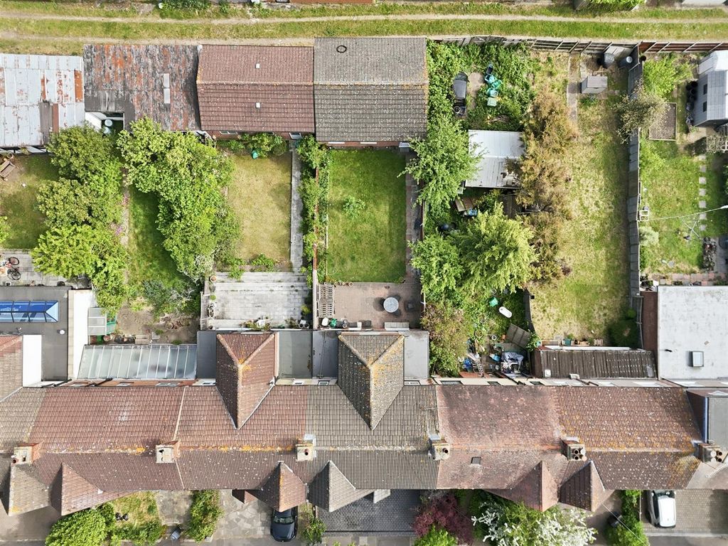 Property photo 2 of 27 31_Dji_20260429153922_0196_d.Jpg