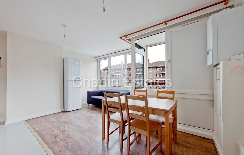 Property photo 2 of 8